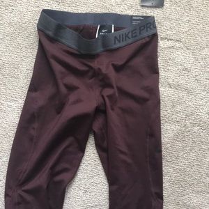 Nike Pro leggings